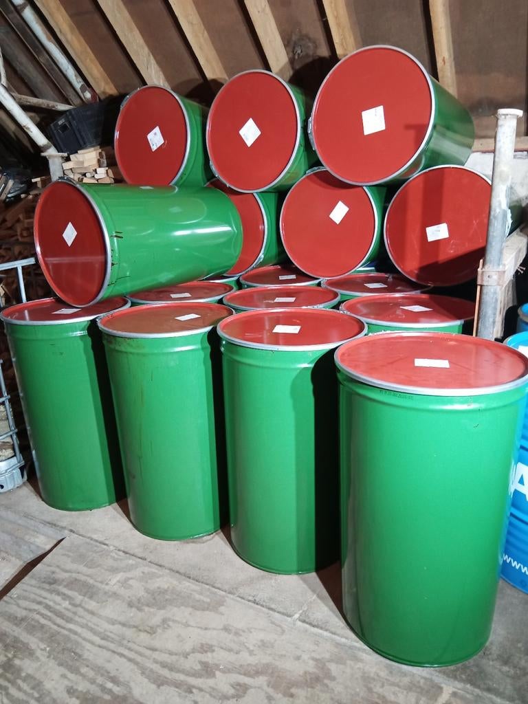 Vuurton brandton vuurkorf stookton prullenbak gebracht., Tuin en Terras, Vuurkorven, Ophalen, Gebruikt, Vuurton