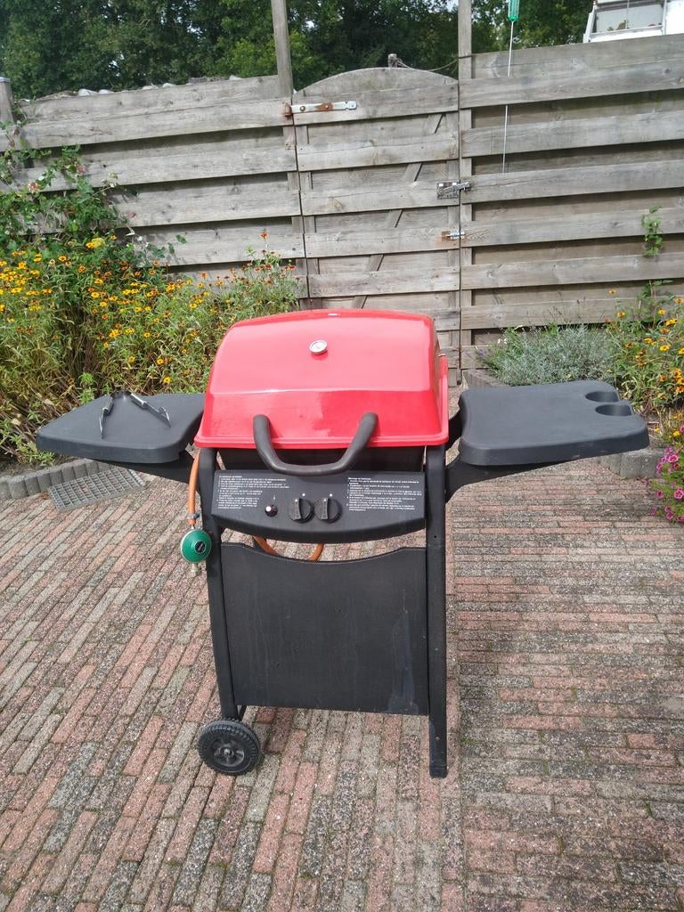 barbecue met accessoires, Ophalen, Gebruikt