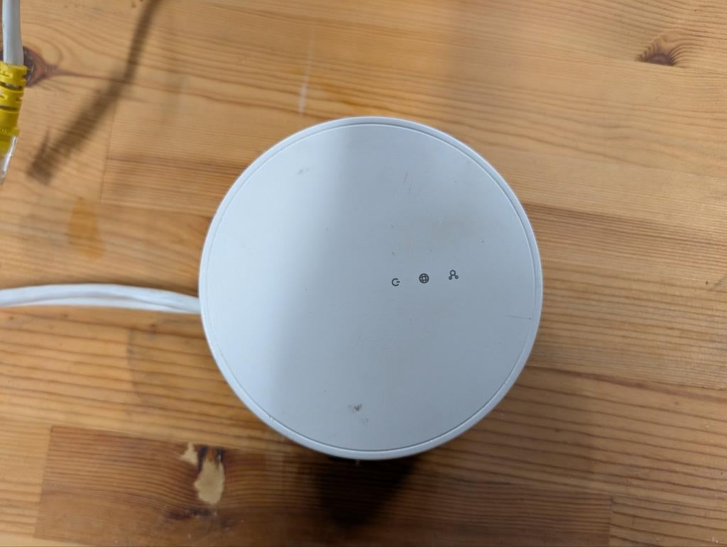 IKEA TRÅDFRI E1526 Smart Hub, Computers en Software, Routers en Modems, Gebruikt, Ophalen of Verzenden
