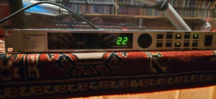 Behringer Ultramizer Pro DSP1400P - Perfect werkend, Audio, Tv en Foto, Professionele Audio-, Tv- en Video-apparatuur, Gebruikt