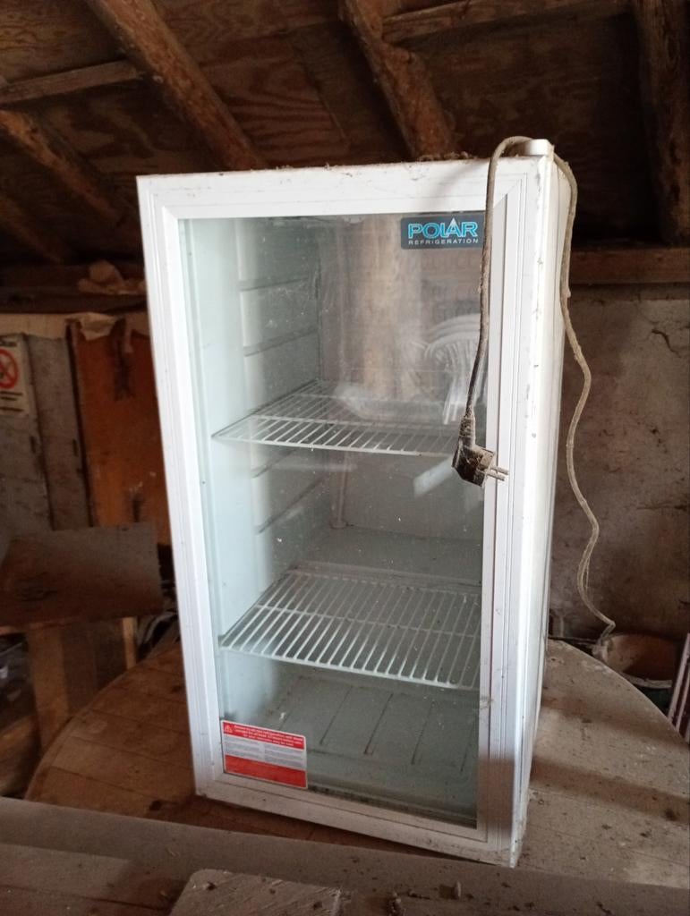 Kleine koelkast. Tafelmodel., Witgoed en Apparatuur, Koelkasten en IJskasten, Ophalen, Zonder vriesvak, Minder dan 85 cm, Minder dan 75 liter