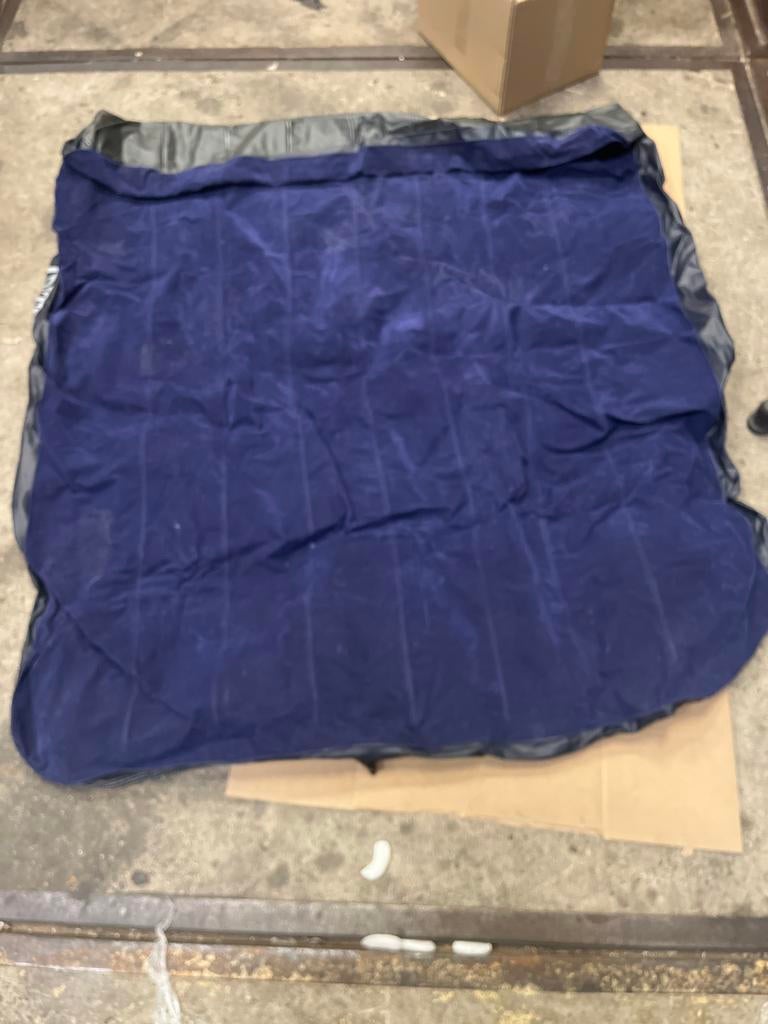 Intex Luchtbed - Comfortabel en Duurzaam, Gebruikt, 2-persoons, Ophalen of Verzenden, Nvt