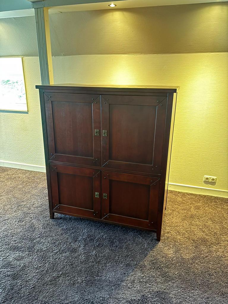 Kast 1.23 breed 1.40 hoog 60 cm diep, Ophalen, Gebruikt