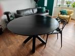 Ronde zwarte eiken tafel 130cm met kruispoot, Ophalen, Gebruikt, Modern, Industrieel, Rond