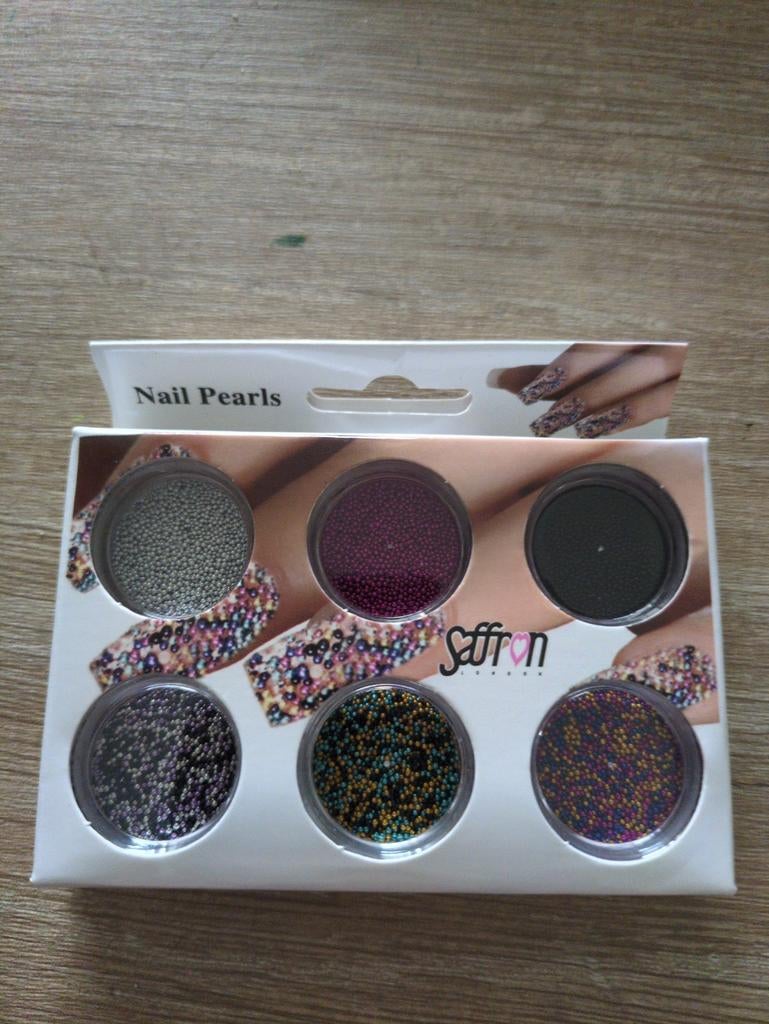 Saffron nagelparels, Overige kleuren, Nieuw, Ophalen of Verzenden, Handen en Nagels