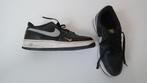 Nike sneakers Maat 38, Jongen of Meisje, Schoenen, Ophalen of Verzenden, Zo goed als nieuw