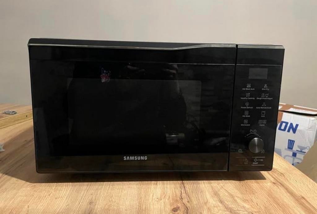 Samsung combi Magnetron / oven Zwart - Zo goed als nieuw, Witgoed en Apparatuur, Magnetrons, Ophalen, Zo goed als nieuw, Oven