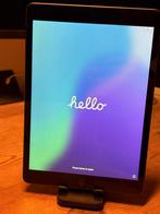 Te koop Apple iPad (8e generatie) met WiFi en 32GB, Computers en Software, Apple iPads, 32 GB, Apple iPad, Zo goed als nieuw, Grijs