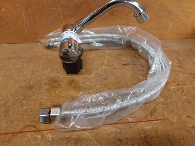 Kraan kort (warm/koud), Watersport en Boten, Bootonderdelen, Gebruikt