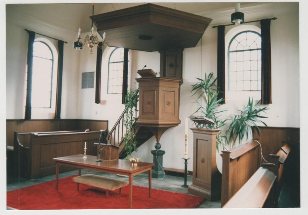 Grolloo NH Kerk Interieur Preekstoel FOTO, Verzamelen, Ansichtkaarten | Nederland, Verzenden, 1980 tot heden, Ongelopen, Drenthe