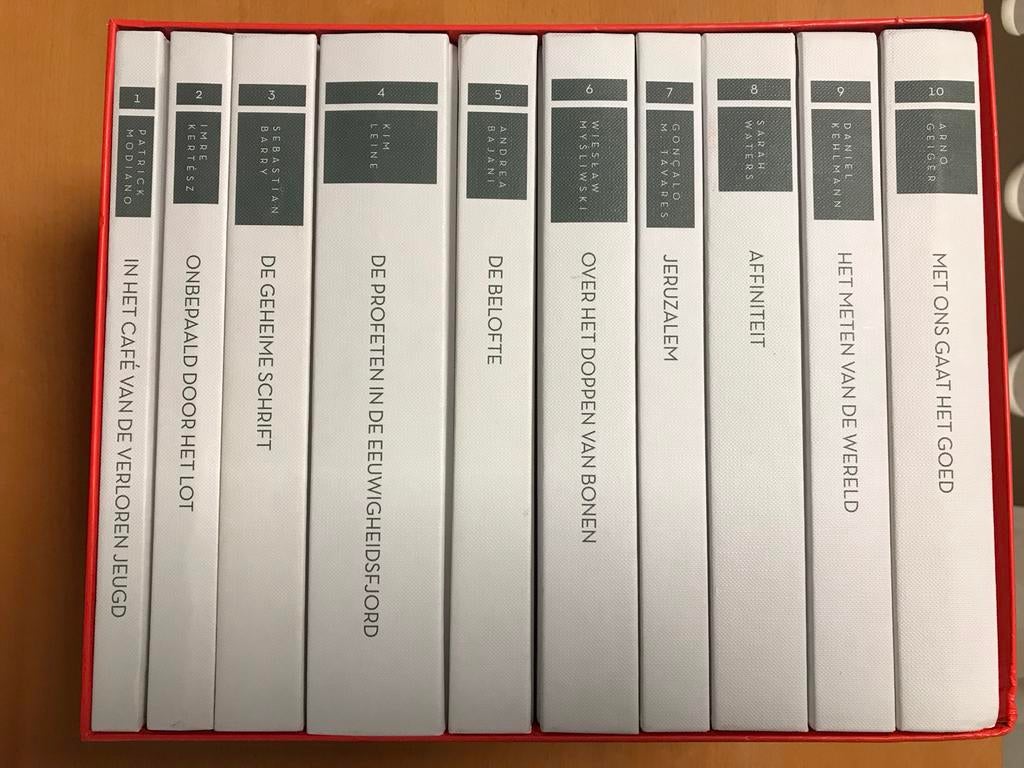 De Bezige Bij Literatuur Collectie (10 boeken), Boeken, Ophalen of Verzenden, Zo goed als nieuw, Nederland