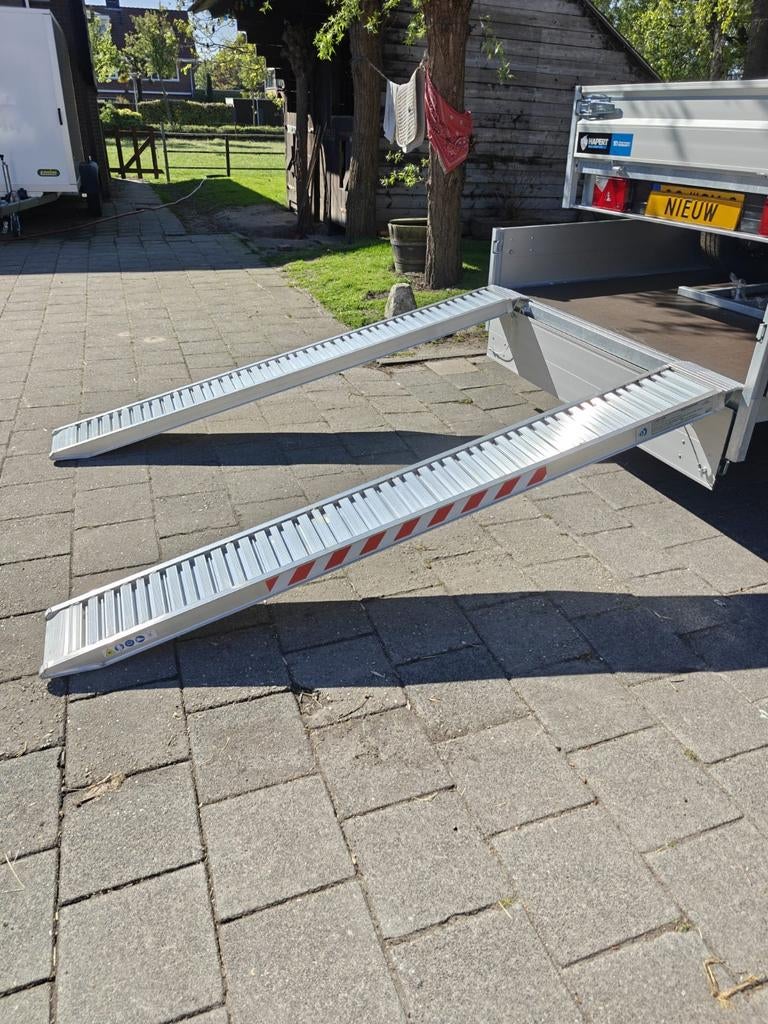 Aluminium oprijplaten aanhanger / Gratis verzending, Auto diversen, Aanhangwagen-onderdelen, Ophalen of Verzenden, Zo goed als nieuw