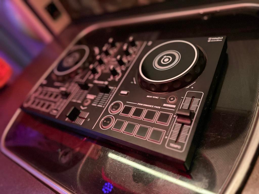 Pioneer DJ DDJ-200 smart DJ controller, Muziek en Instrumenten, Dj-sets en Draaitafels, Ophalen of Verzenden, Gebruikt, Dj-set