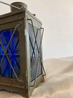 Vintage stormlantaarn legergroen met blauw glas, Ophalen of Verzenden