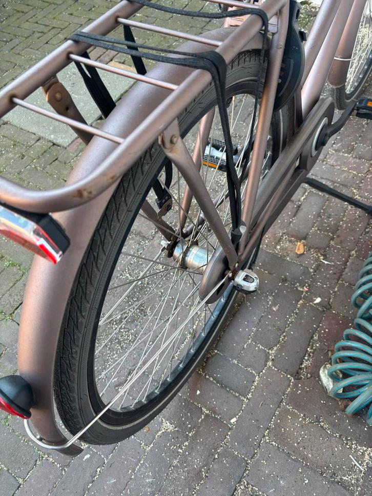Te koop Batavus damesfiets met voordrager, Fietsen en Brommers, Fietsen | Dames | Damesfietsen, Gebruikt, Batavus, (Extra) lage instap
