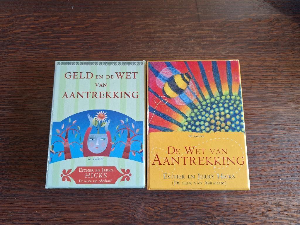 Esther en Jerry Hicks kaarten 2 doosjes, Boeken, Ophalen of Verzenden, Zo goed als nieuw, Tarot of Kaarten leggen, Overige typen