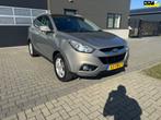 Hyundai Ix35 2.0i Automaat | Panoramadak | Navi | Cruise | T, Auto's, Hyundai, Gebruikt, Zwart, 4 cilinders, Leder en Stof