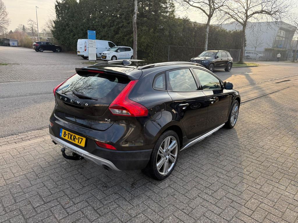 Volvo V40 Cross Country 1.6 T4 Momentum, Navi, NAP, Trekhaak, Auto's, Voorwielaandrijving, Startonderbreker, Gebruikt, 4 cilinders