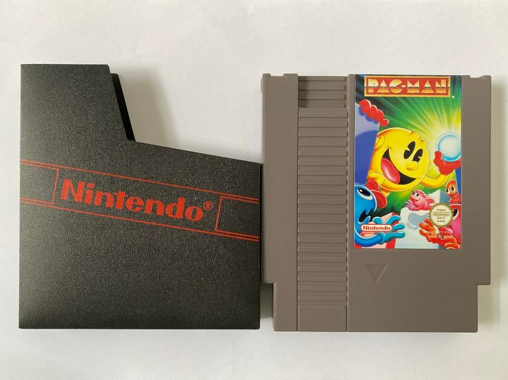Pac man NES met hoes, Spelcomputers en Games, Games | Nintendo NES, Avontuur en Actie, 1 speler, Ophalen of Verzenden, Zo goed als nieuw