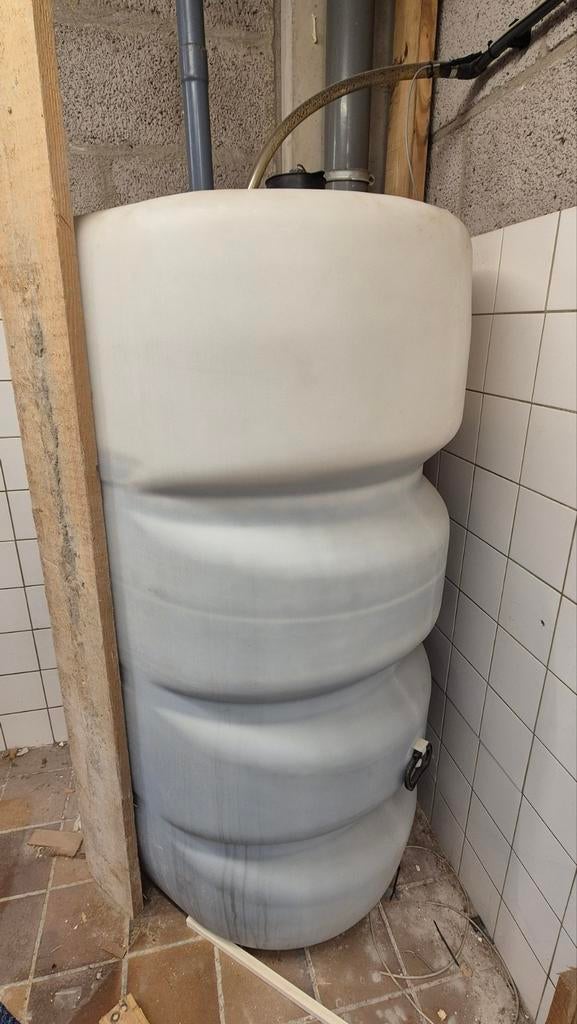 Vloeistof tank opslagtank fotografie, 150 liter of meer, Ophalen, Gebruikt, Kunststof