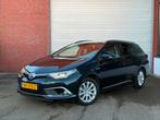 Toyota Auris Touring Sports 1.8 Hybrid FULL OPTION| PANO| NA, 28 km/l, Leder en Stof, Origineel Nederlands, Nieuw