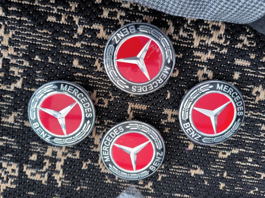 Mercedes naafkapjes 55 56 57mm naafdopjes kap dop velgen

Ka, Seizoenskaart, Eén persoon