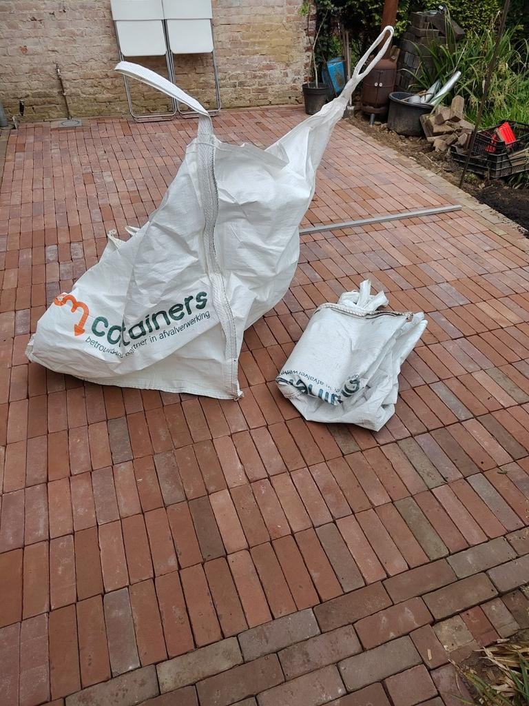 Gratis 2 lege en hele 1m3 bigbags af te halen, Ophalen