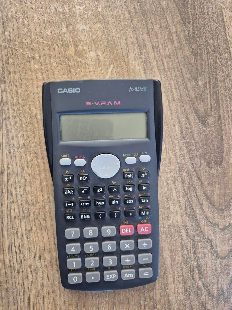 Casio fx-82MS rekenmachine, Ophalen, Gebruikt