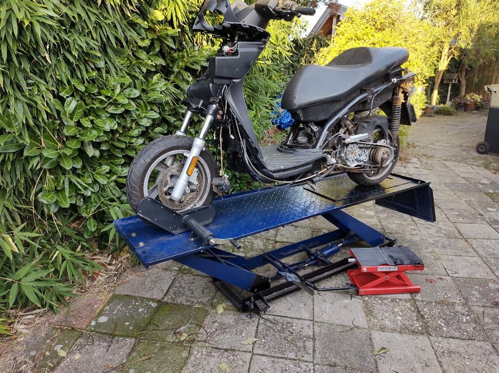 Motor / scooter / brommer hefbrug, Motoren, Accessoires | Overige, Ophalen, Gebruikt