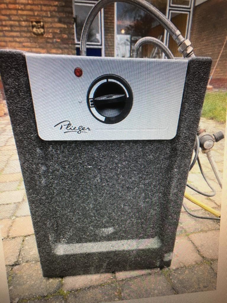 Aangeboden: in goede staat Plieger boiler, inhoud 10 liter, Doe-het-zelf en Verbouw, Geisers en Boilers, Minder dan 20 liter, Propaan of Butaan