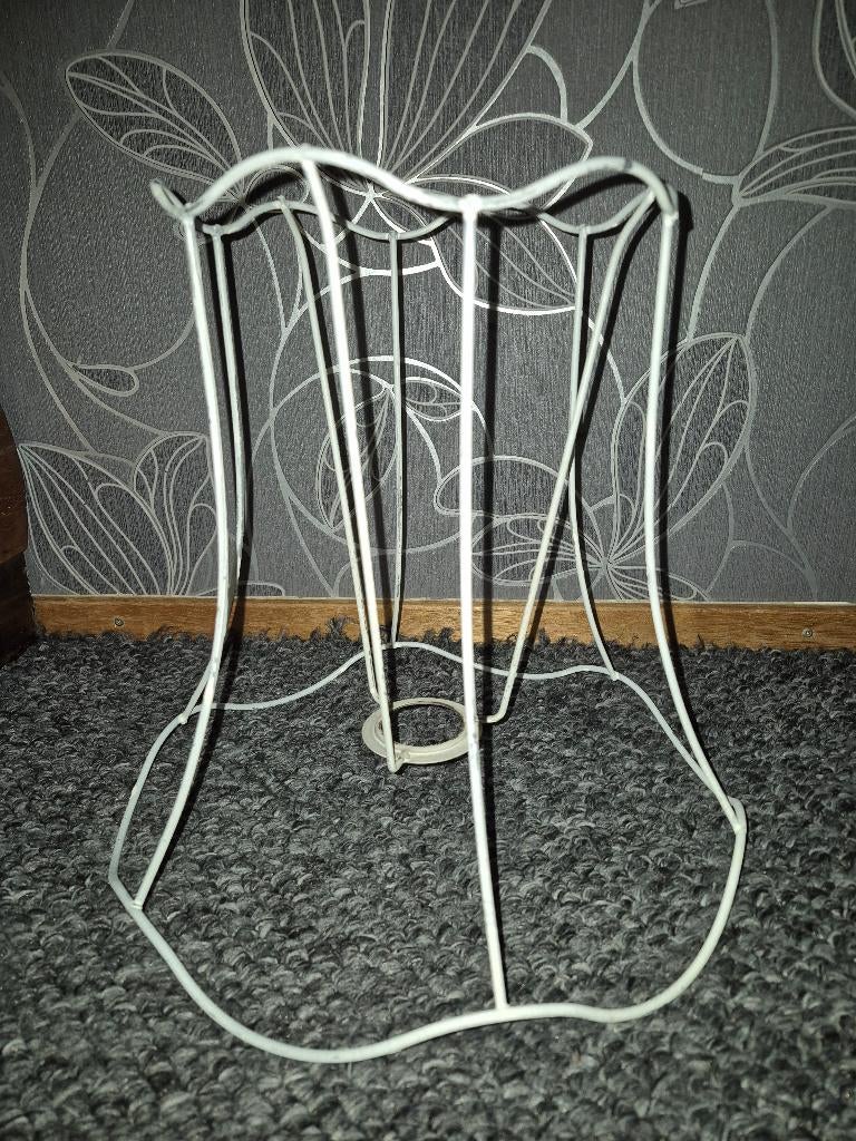 lampenkap frame, Huis en Inrichting, Lampen | Lampenkappen, Ophalen of Verzenden, Gebruikt, Rond, 25 tot 50 cm