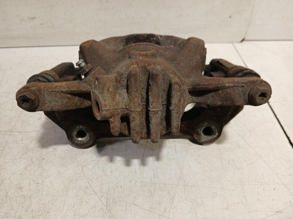 Remklauw links voor Renault Trafic, Onderdelen@venauto.nl, Van der Ven Autorecycling B.V., Gebruikt, Ettenseweg 76, 4706 PB Roosendaal, The Netherlands