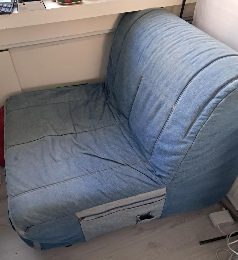 IKEA Eenpersoons Slaapbank - Comfortabel en Compact, Huis en Inrichting, Ophalen, Gebruikt, Eenpersoons, Blauw