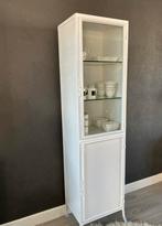 Kast Buffetkast Metaal Wit, Huis en Inrichting, Kasten | Buffetkasten, Ophalen of Verzenden, Zo goed als nieuw, Glas