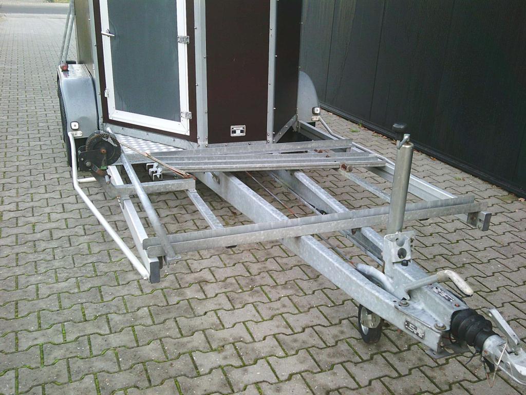 2 Paards trailer met koetsenframe. Böckmann. Bouwj: 2005, Gebruikt, Niet ingevuld, 2-paards trailer, Niet ingevuld