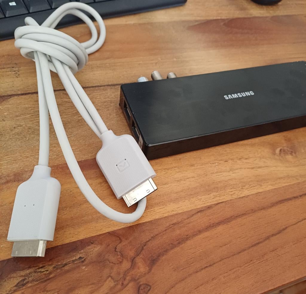 Samsung One Connect Box HU 94 BN91-18726M incl kabel, Verzenden, Gebruikt