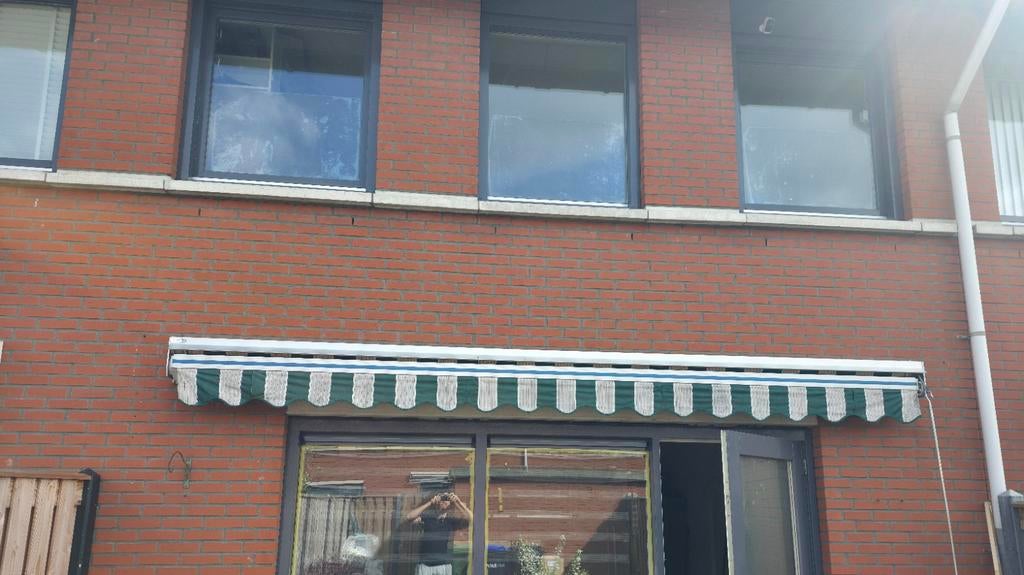 Zonnescherm groen wit gestreept, Ophalen of Verzenden