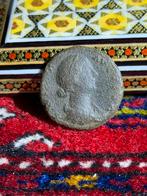 Romeinse Bronzen munt-Faustina II, Vrouw van Marcus Aurelius, Ophalen of Verzenden, Italië