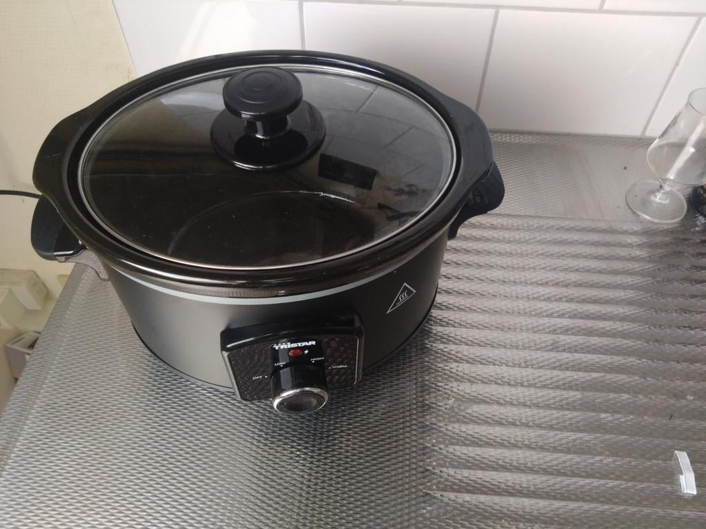 Mooie slowcooker, slechts één keer gebruikt, Ophalen of Verzenden, Zo goed als nieuw