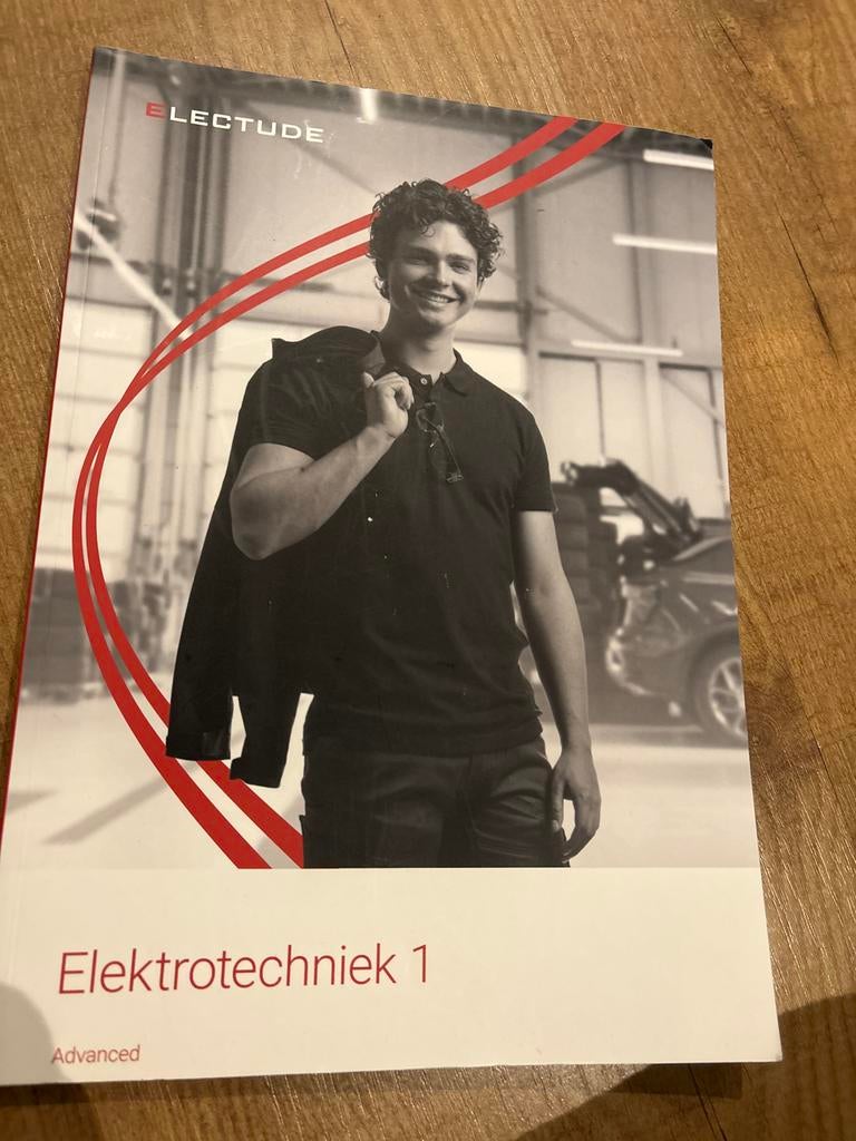Electude Elektrotechniek 1 Advanced, Ophalen of Verzenden, Beta, Zo goed als nieuw, Overige niveaus