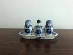 Matroesjka peper zout mosterd set met schoteltje wit blauw, Antiek en Kunst, Ophalen of Verzenden