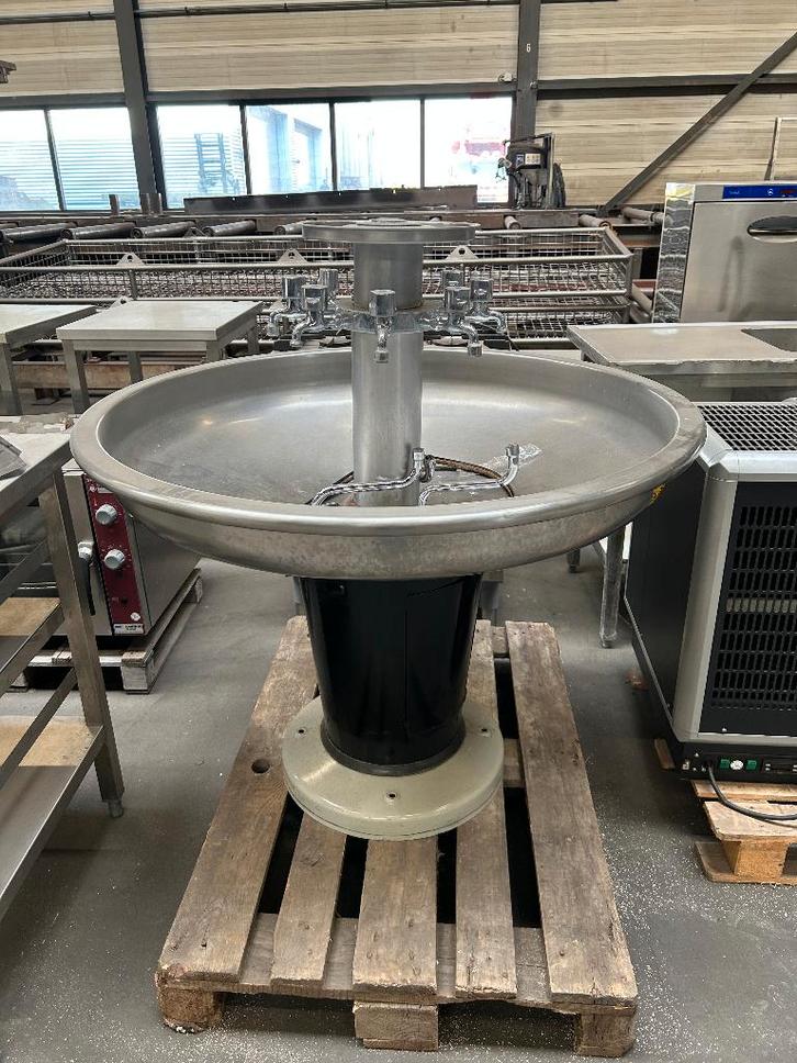 Intersan wasfontein, Doe-het-zelf en Verbouw, Sanitair, Gebruikt, Kraan, Rvs, Ophalen