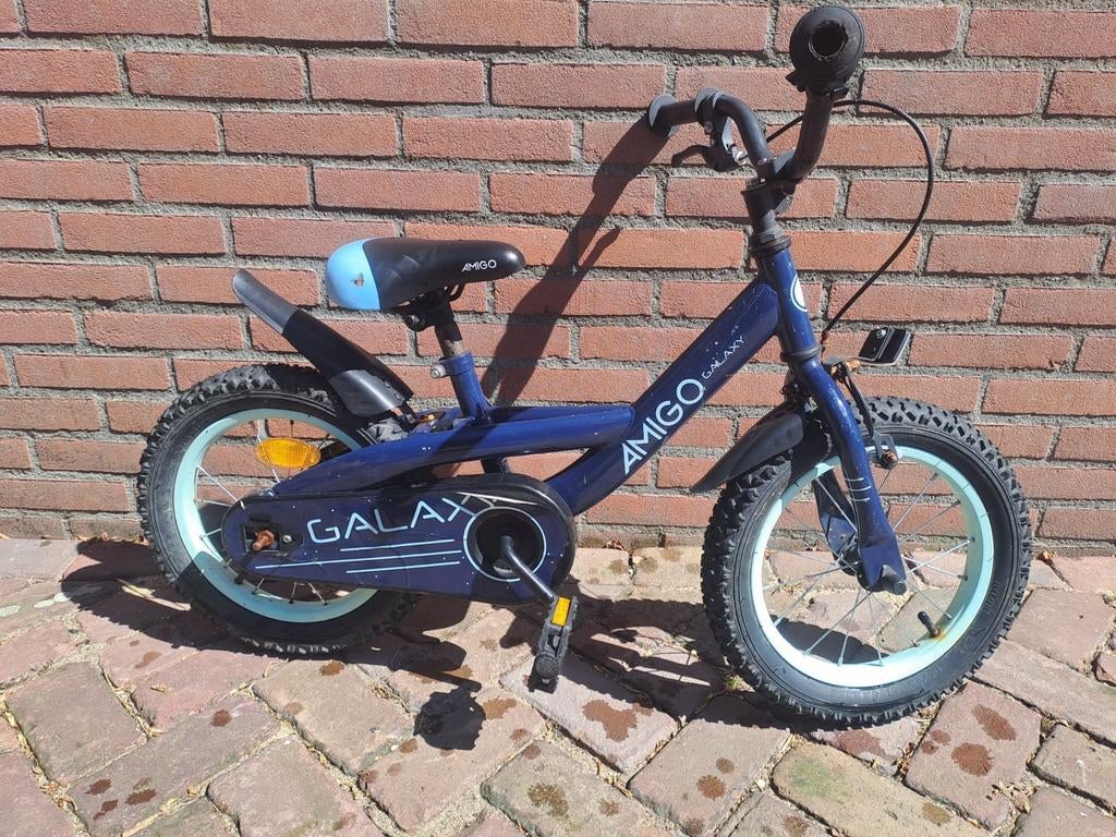 Amigo Galaxy 14 inch jongensfiets met spatbord, Fietsen en Brommers, Ophalen, Gebruikt, Overige merken