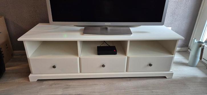 Ikea Liatorp tv meubel, Huis en Inrichting, Kasten | Televisiemeubels, Zo goed als nieuw, Minder dan 100 cm, 25 tot 50 cm, Ophalen