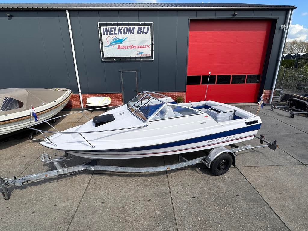 Nette speedboot ( bayliner) compleet met motor en trailer, Gebruikt, Binnenboordmotor, 120 tot 200 pk, Ophalen of Verzenden