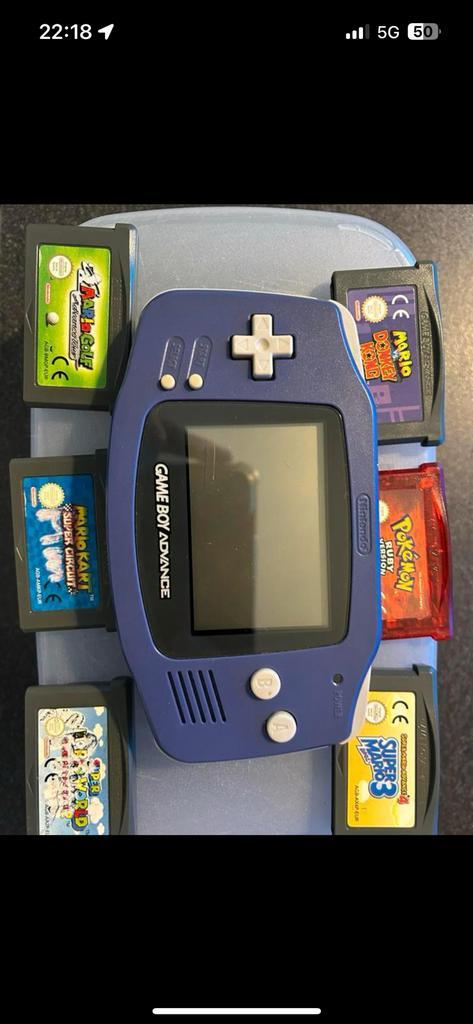 Gameboy advance (orgineel) plus games en game case, Spelcomputers en Games, Spelcomputers | Nintendo Game Boy, Zo goed als nieuw
