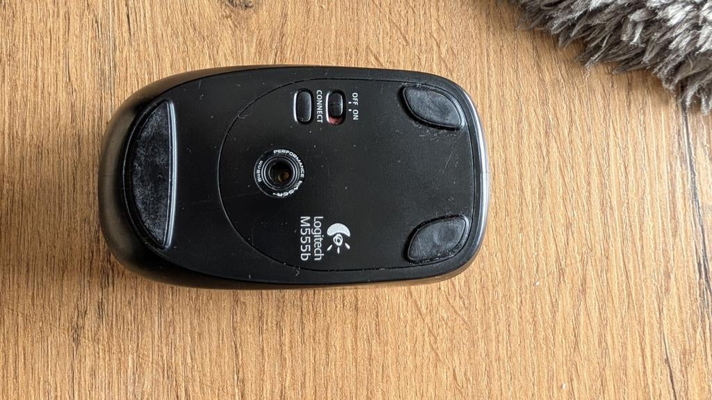 Logitech M555b Draadloze Bluetooth Muis - Gebruikt, Computers en Software, Muizen, Muis, Gebruikt, Logitech, Ophalen of Verzenden