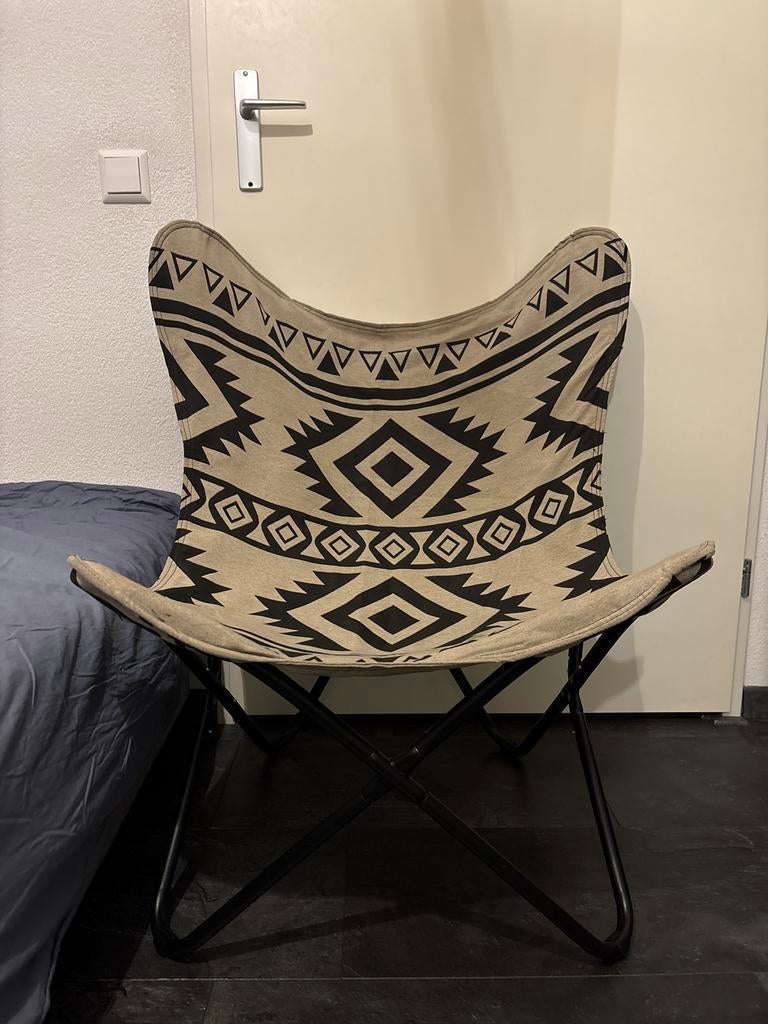 Mooie Vlinderstoel, Overige kleuren, Ophalen of Verzenden, Zo goed als nieuw, Eén