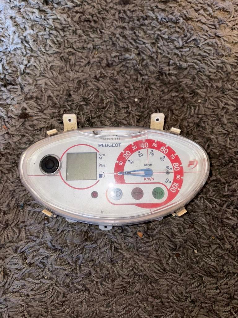 100km/u teller Peugeot Vivacity, Ophalen of Verzenden, Zo goed als nieuw