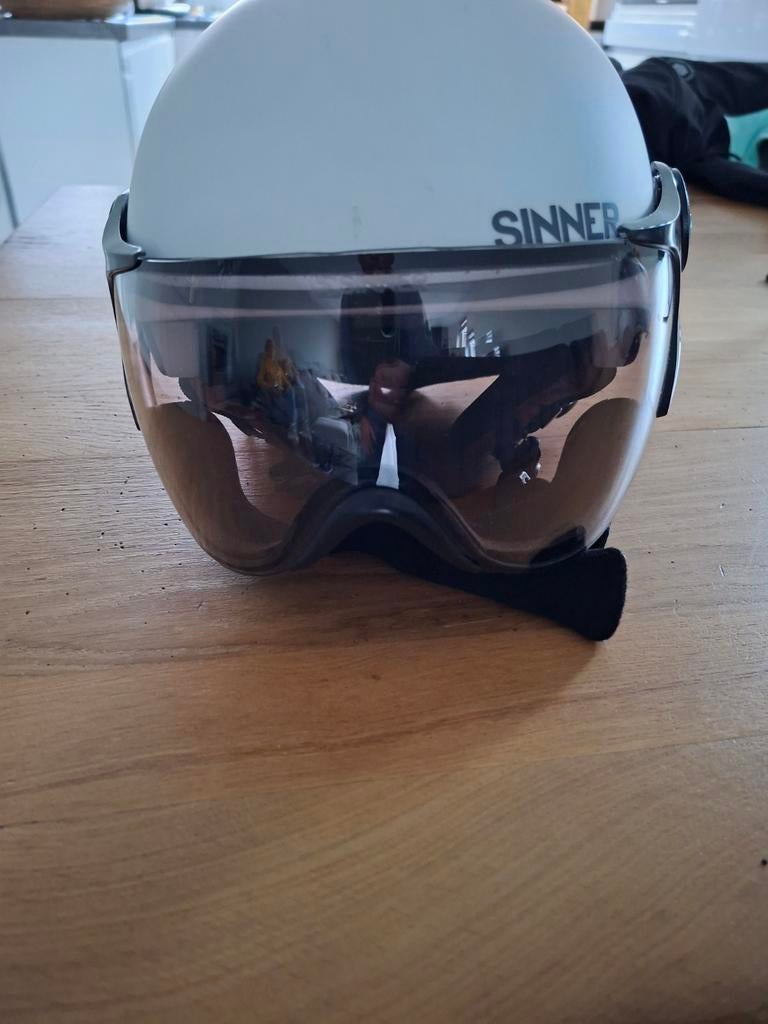 Sinner skihelm met vizier maat M, Ophalen of Verzenden